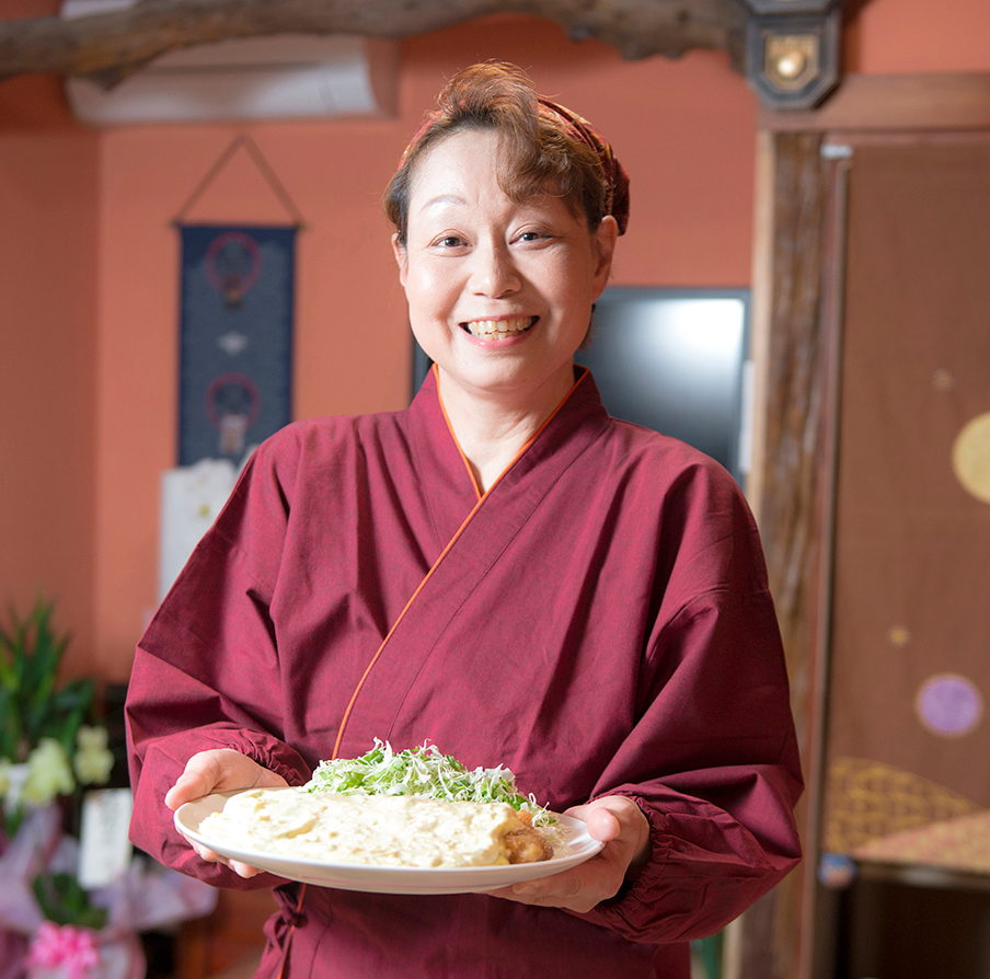 明美ちゃん家のチキン南蛮オーナー写真